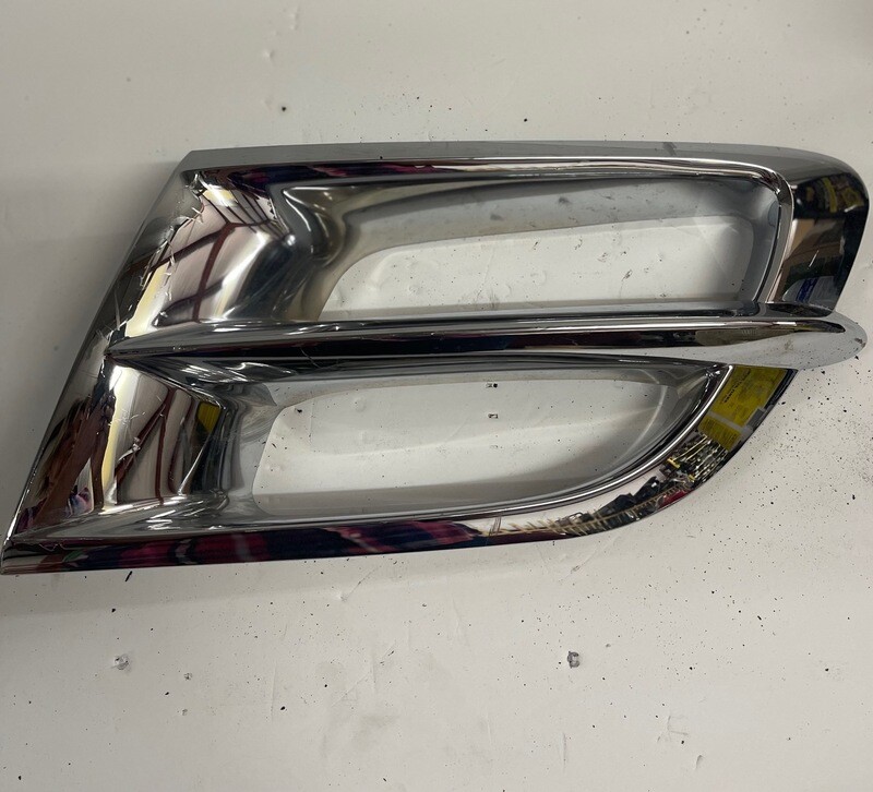 Right Side Fairing Vent Cover- 2001 Honda Goldwing GL1800A