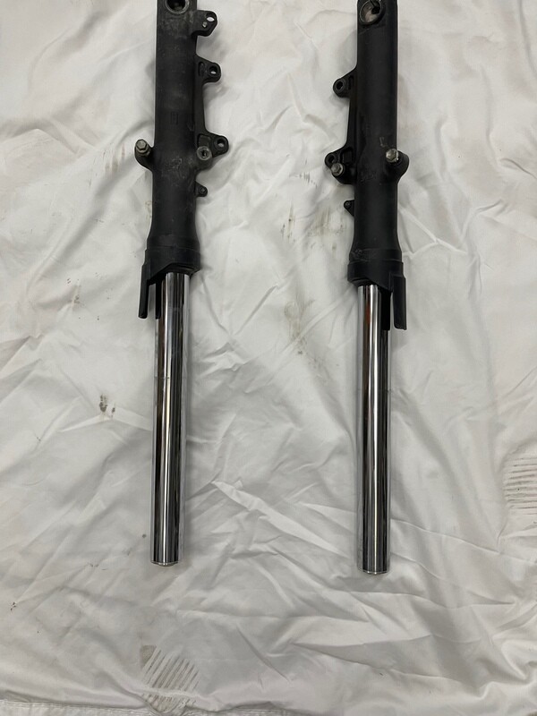 Front Forks-2018 Yamaha XV1900 CFD