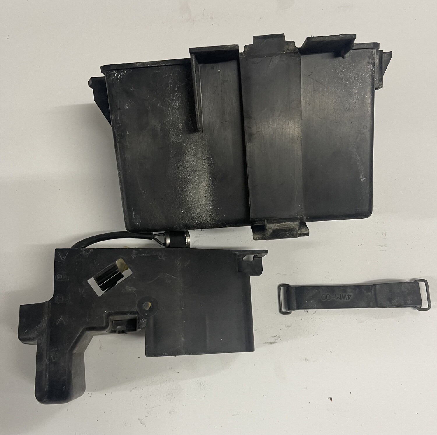 Battery Box-2000 Yamaha XV1600 Road Star