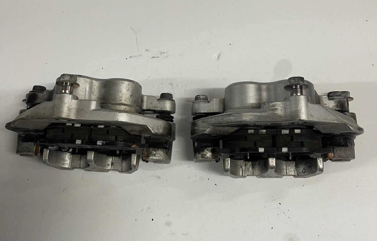 Front Brake Calipers Left & Right-2000 Yamaha XV1600 Road Star