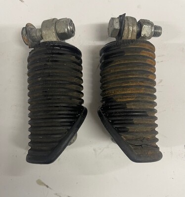 Driver Foot Pegs-1999 Harley-Davidson Sportster 883