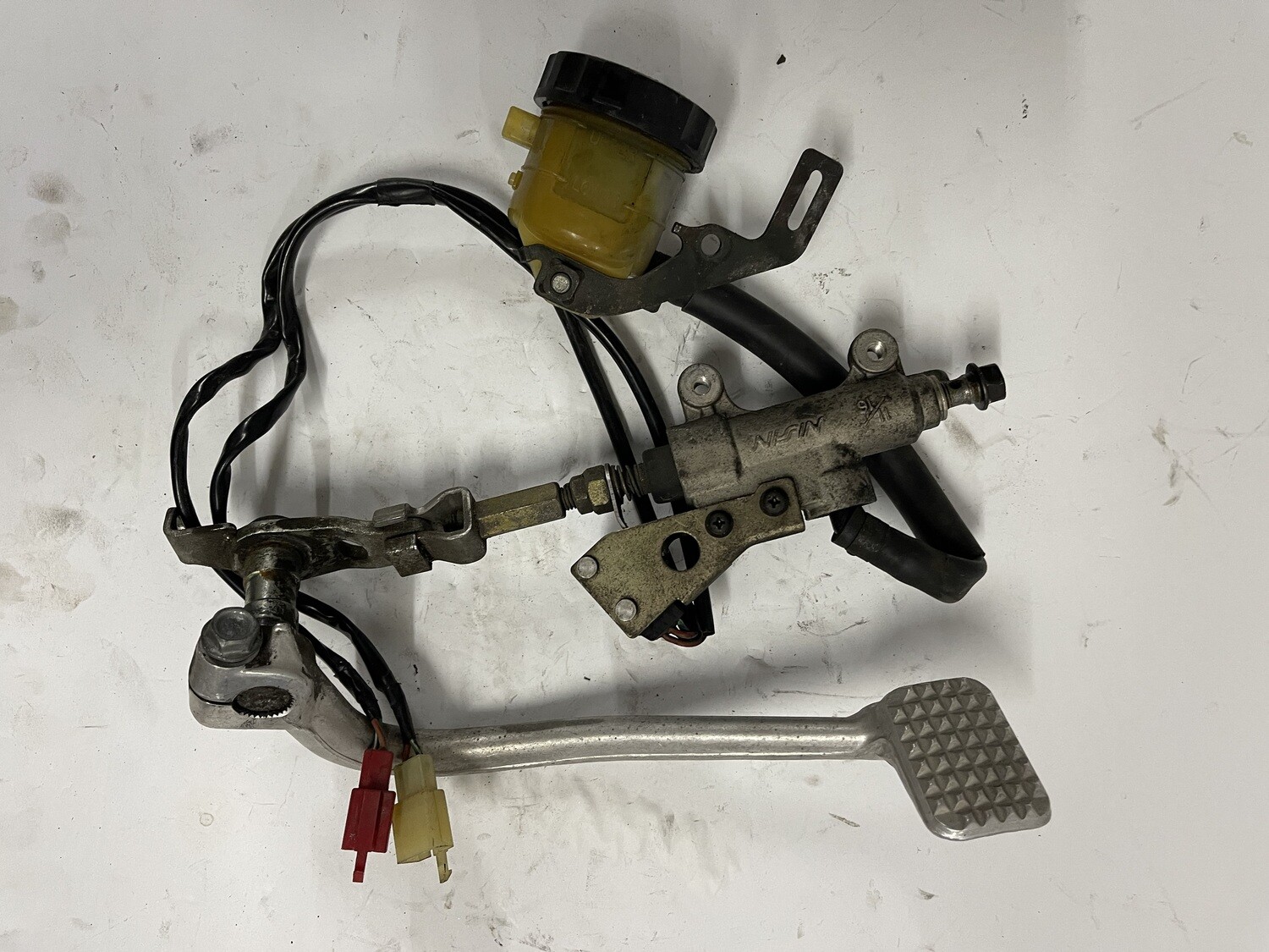 Rear Brake Pedal Master Cylinder W/ Reservoir-  2001 Honda Goldwing GL1800A