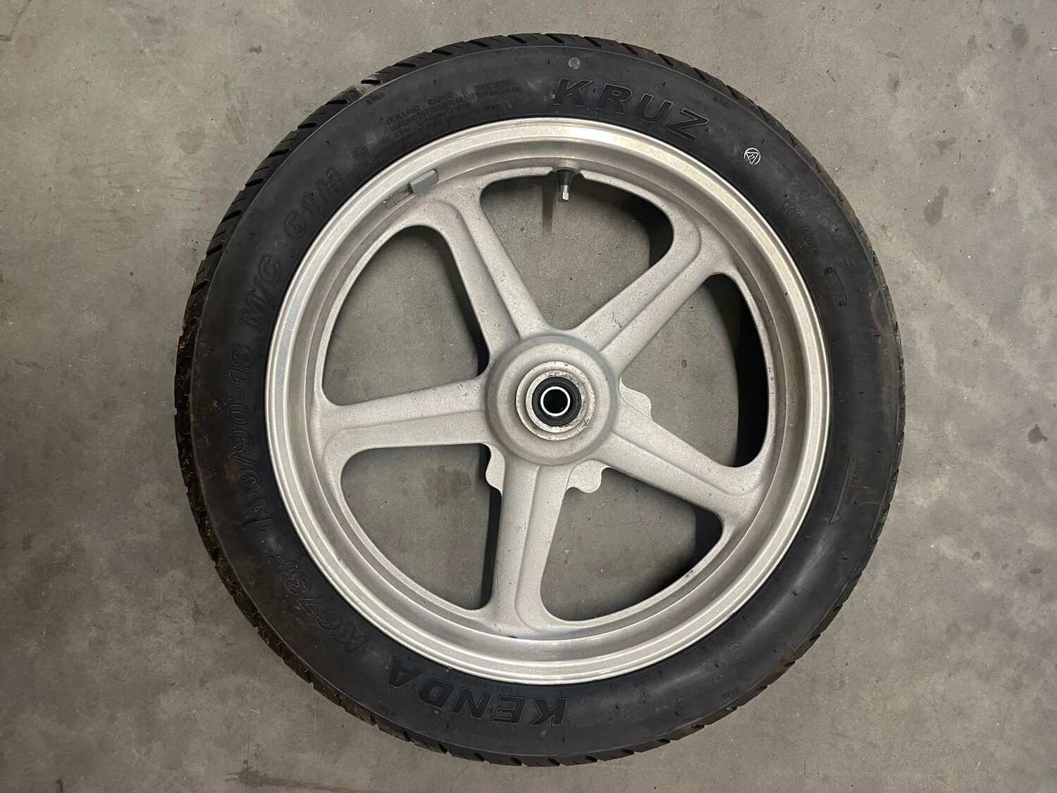 Front Rim-110/90 B19-2000 Honda CB750 Nighthawk
