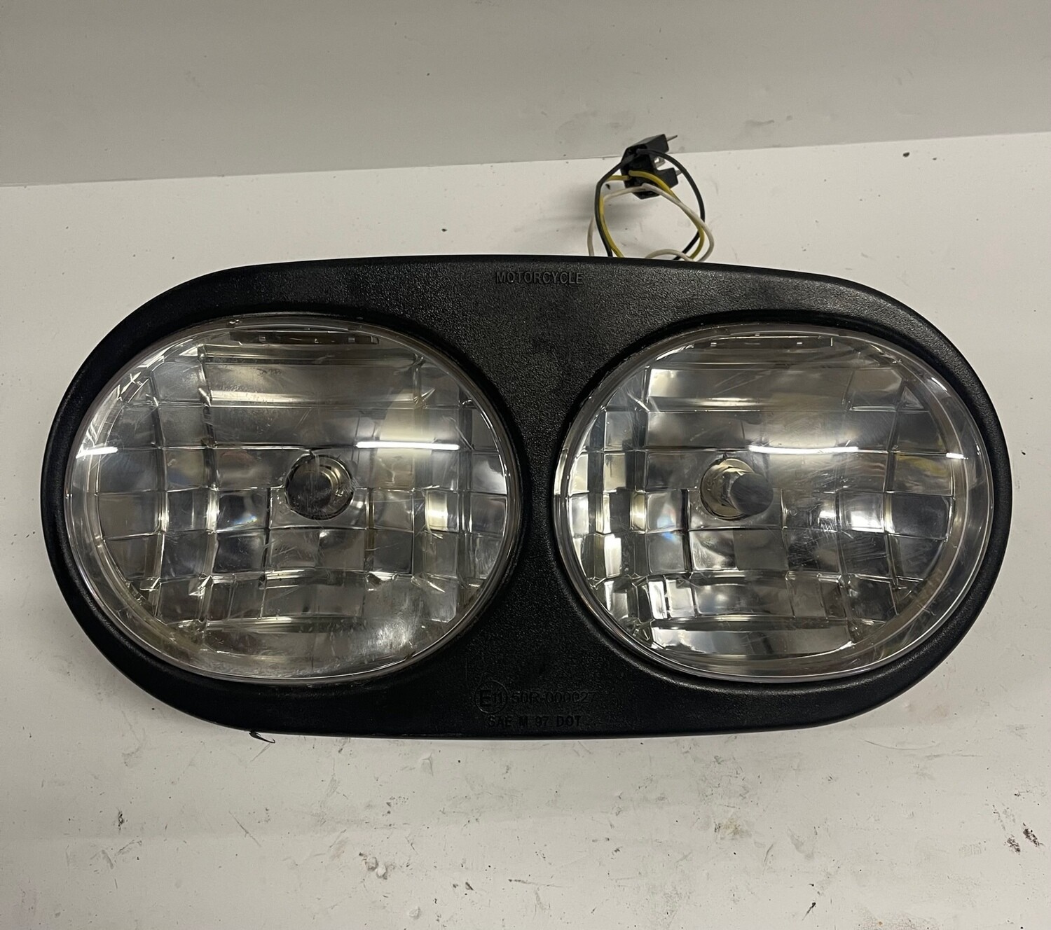 Headlights-2001 Harley-Davidson FLTR Road Glide