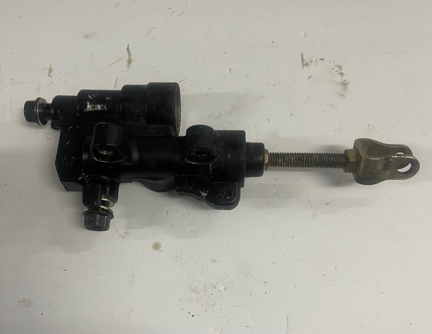 Rear Brake Master Cylinder-1995 Honda Goldwing GL1500