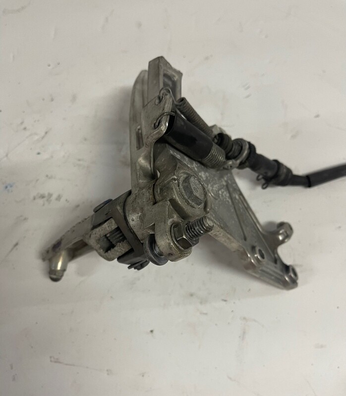Rear Brake Pedal & Footrest- 2003 Honda CBR600RR