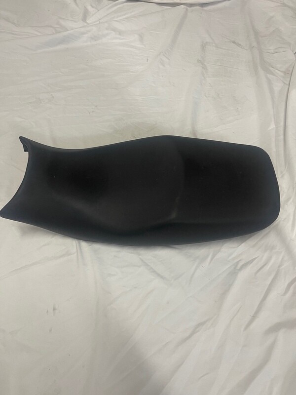 Driver/Passenger Seat- 2012 Suzuki GSX650
