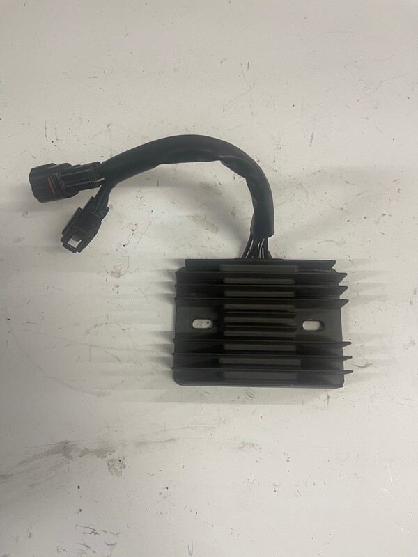 Voltage Regulator Rectifier- 2012 Suzuki GSX650