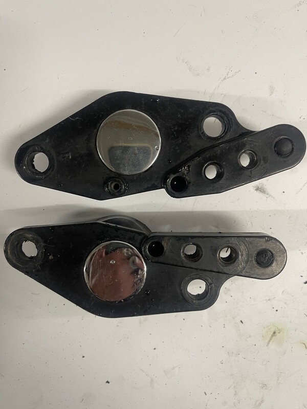 Swingarm Pivot Mount Brackets Left & Right-2001 Harley-Davidson FLTR Road Glide