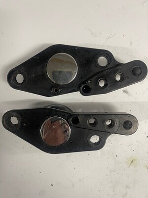 Swingarm Pivot Mount Brackets Left & Right-2001 Harley-Davidson FLTR Road Glide Swingarm Pivot Mount Brackets Left & Right-2001 Harley-Davidson FLTR Road Glide