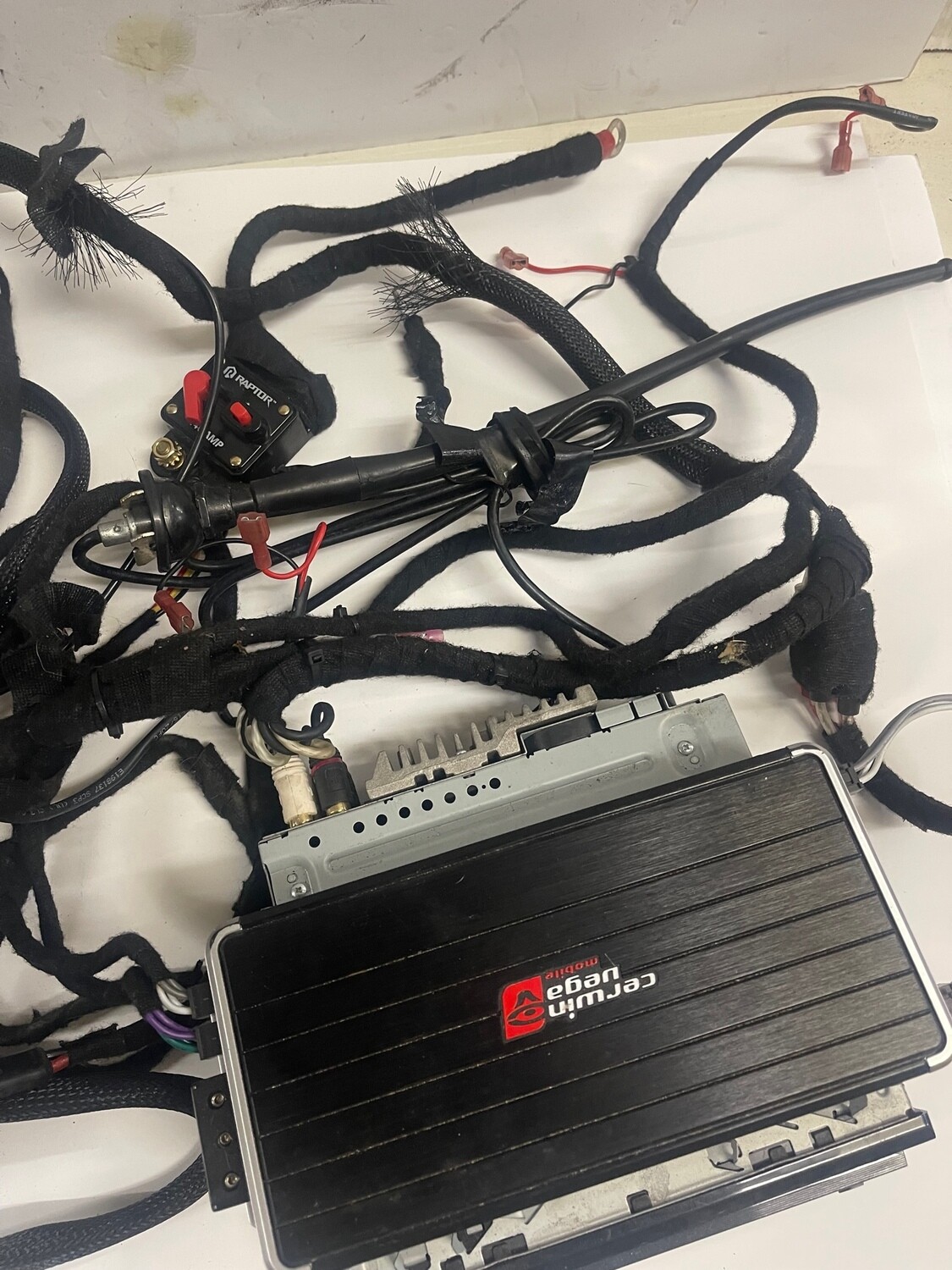 Stereo System w/ Wiring-1999 Harley-Davidson FLHRCI Road King Classic