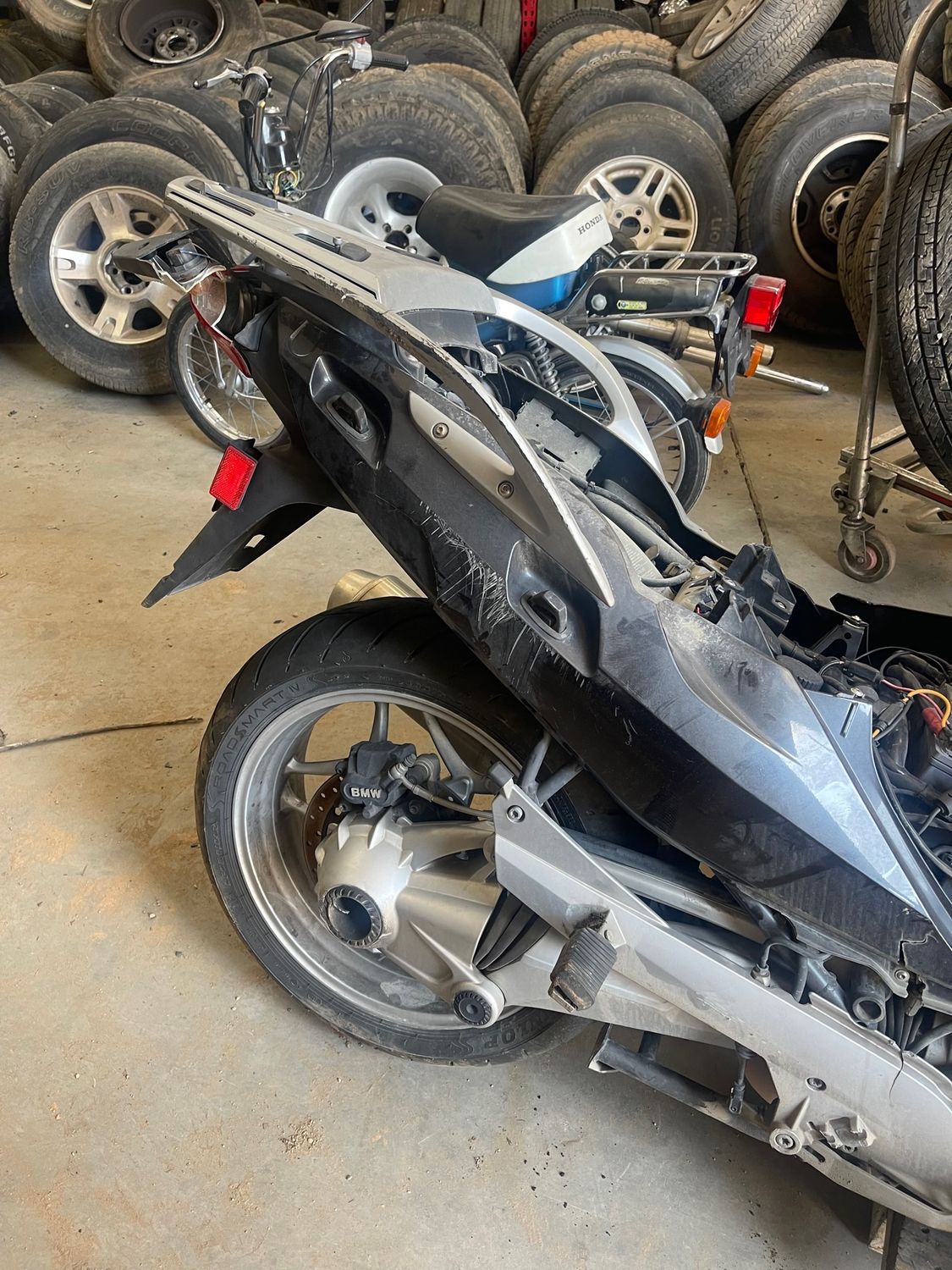 2011 BMW R1200 RT-Parting Out