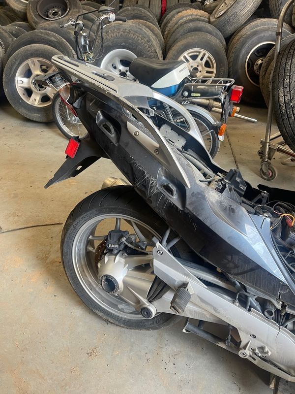 2011 BMW R1200 RT-Parting Out