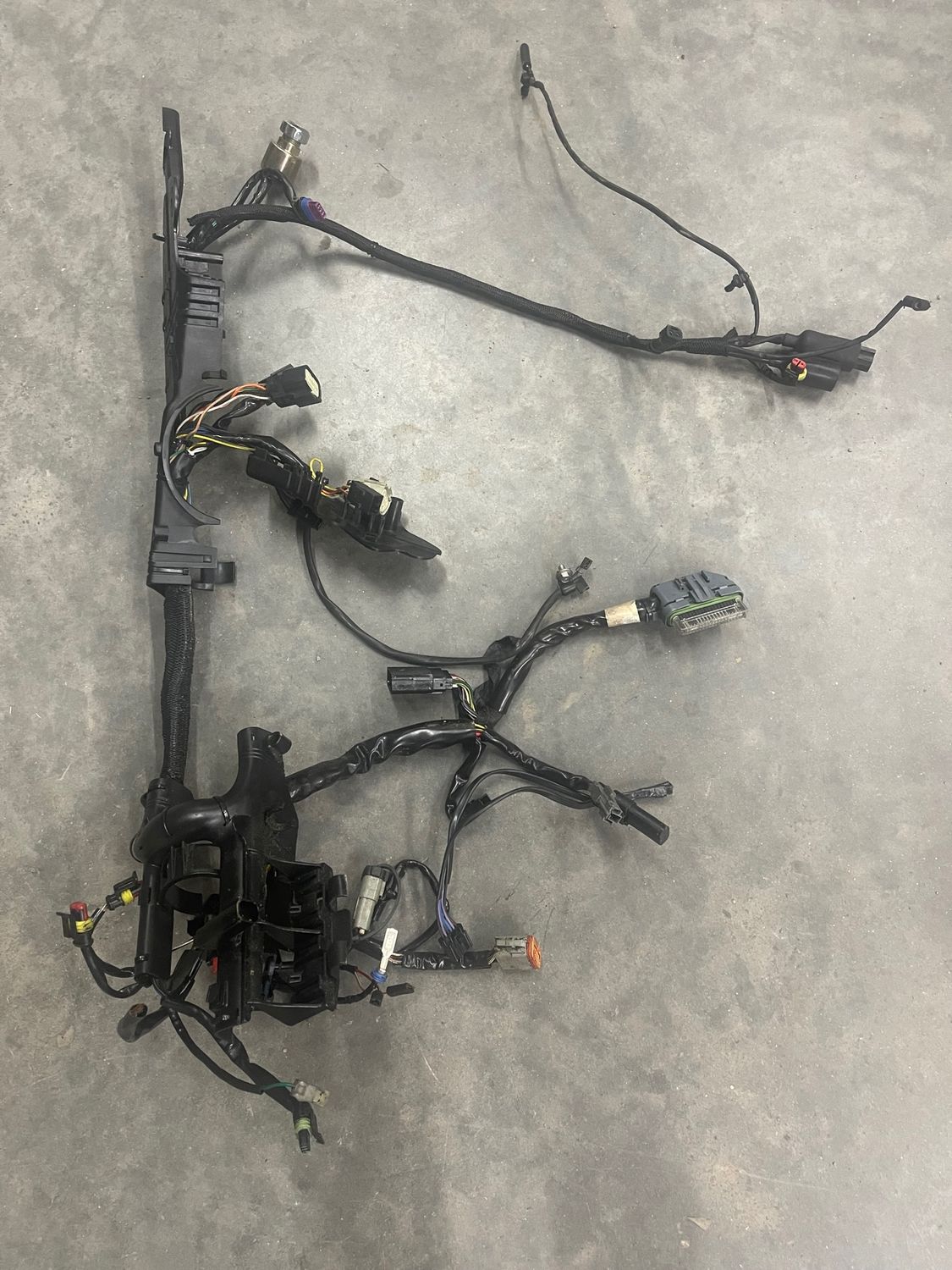 Wiring Harness w/ Ignition Switch and Key-2009 Harley-Davidson XL1200