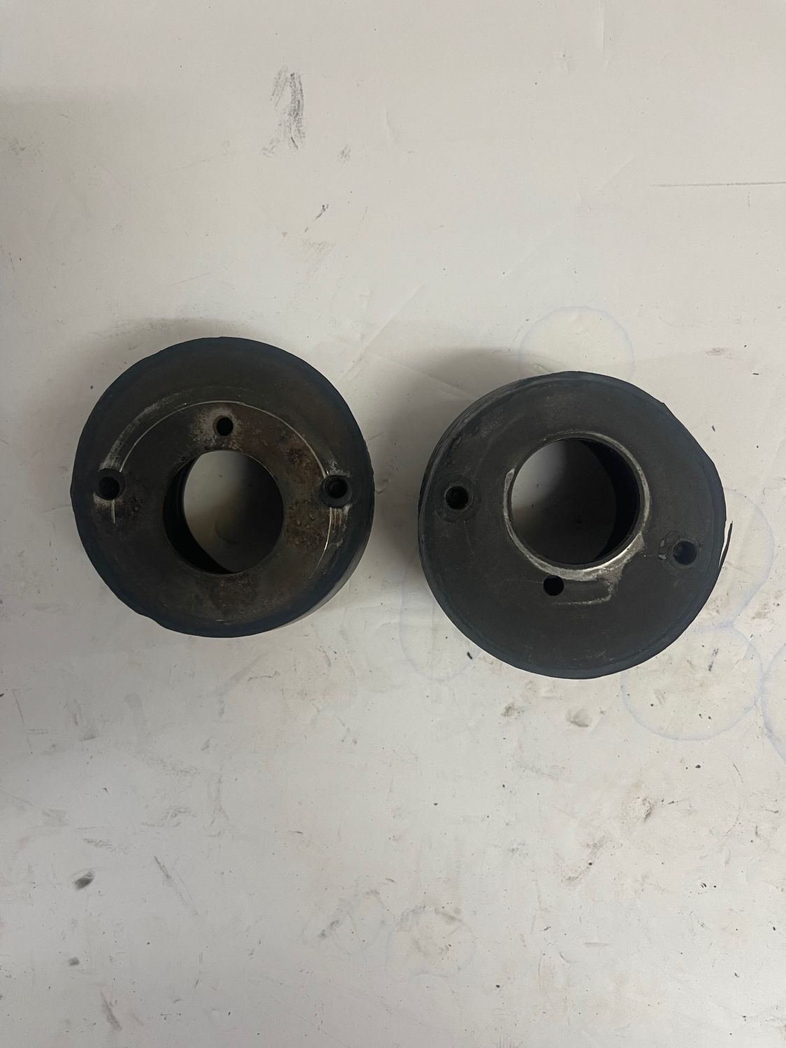 Rear Isolator Motor Mounts #48492-04-2009 Harley-Davidson XL1200