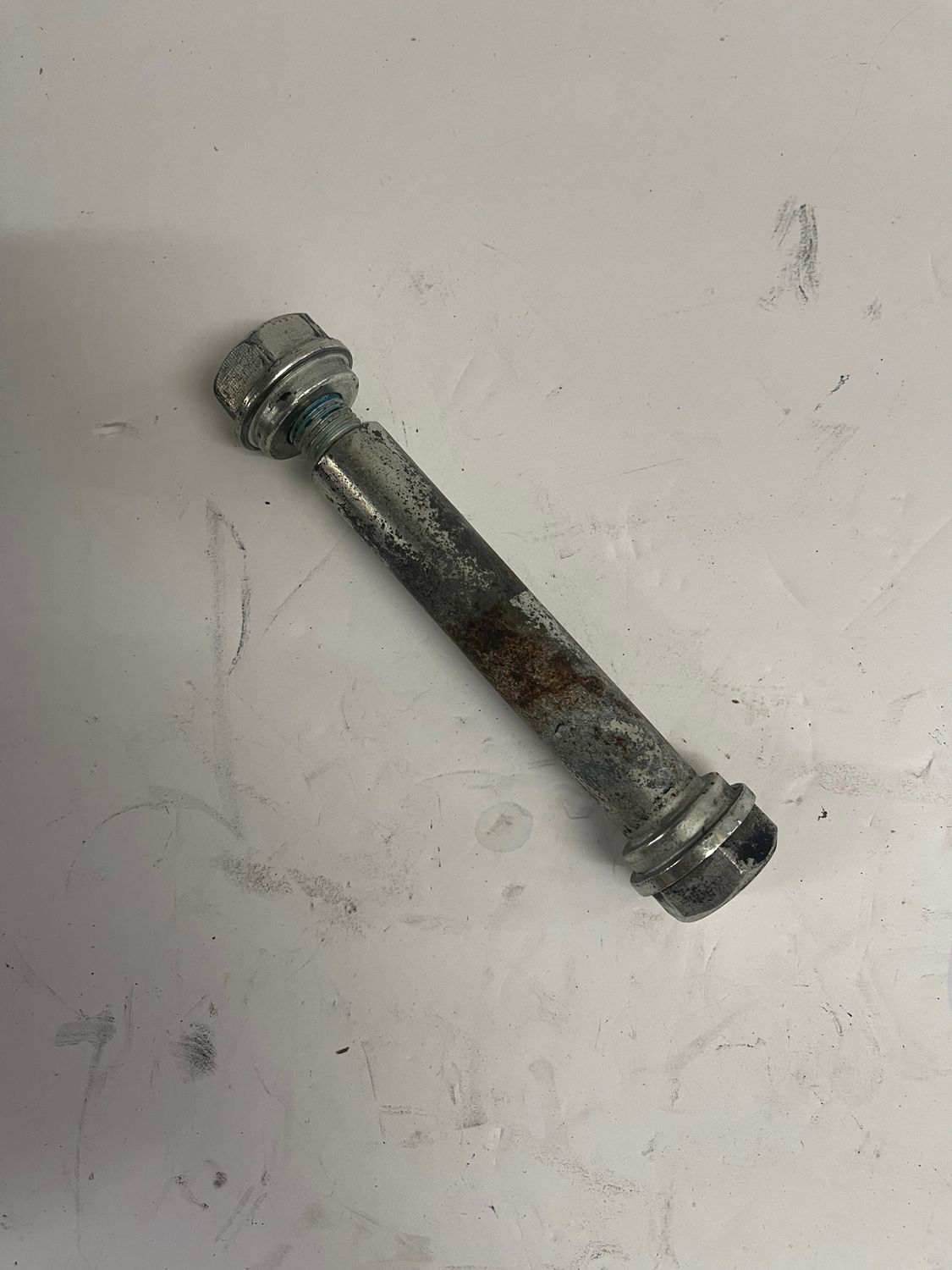 Front Motor Mount Bolt-2009 Harley-Davidson XL1200