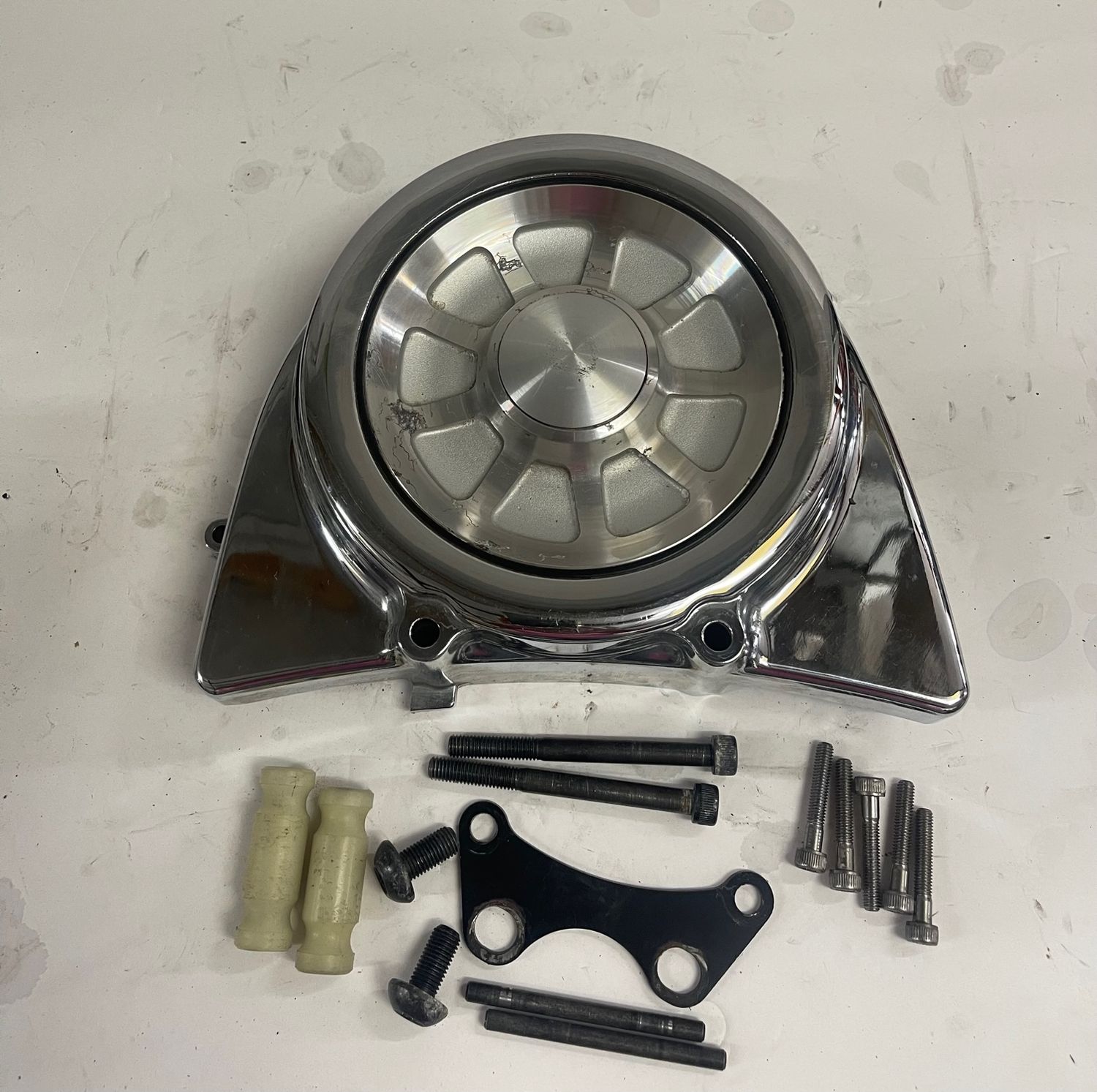 Front Pulley Sprocket Cover-2000 Yamaha Road Star XV1600