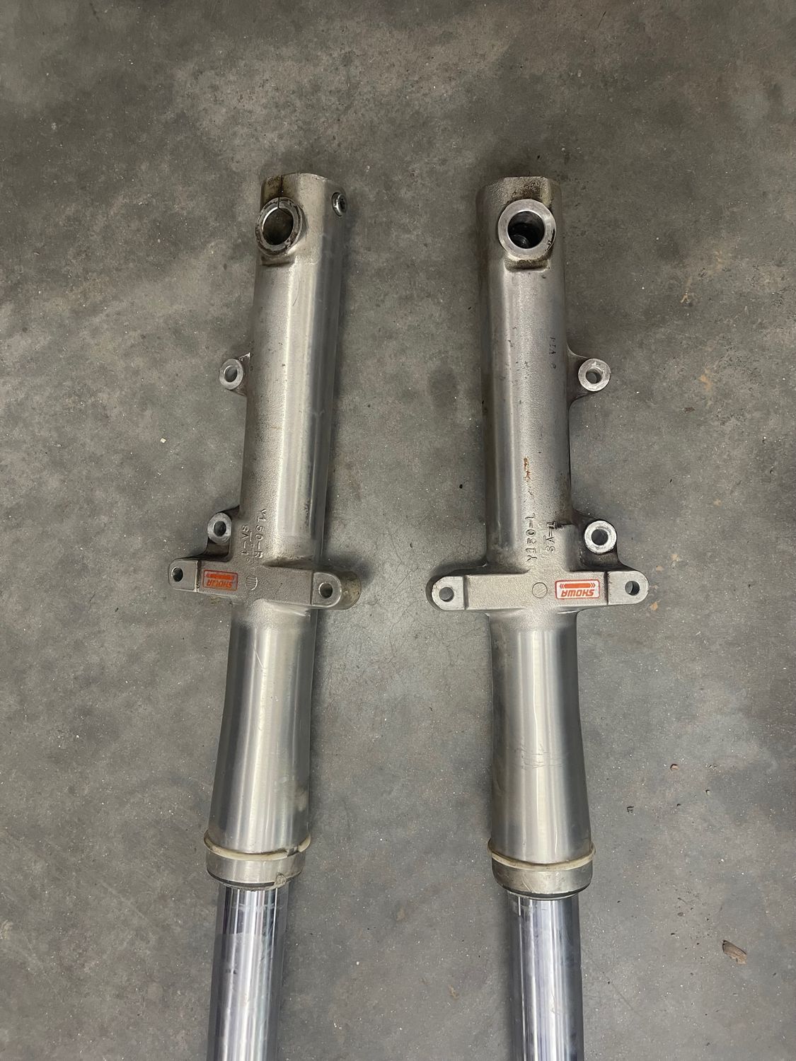 Front Forks Shocks-Uppers are bent--2000 Yamaha Road Star XV1600