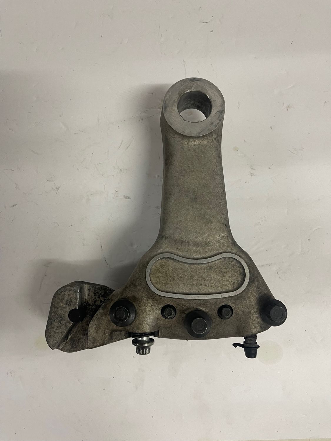 Rear Right Brake Caliper # 44080-02C-Pulled from a 2003 Harley-Davidson FLHRCI Road King Classic Anniversary