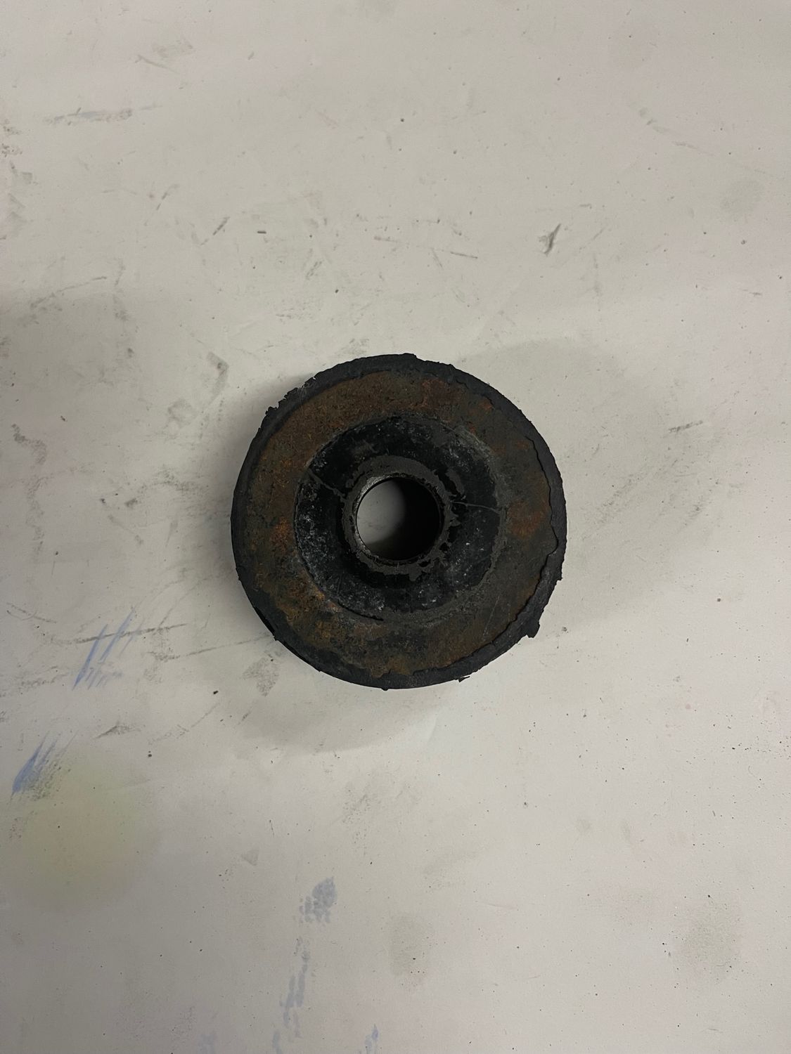 Swingarm Isolator Mount #47564-86B-Pulled from a 2003 Harley-Davidson FLHRCI Road King Classic Anniversary