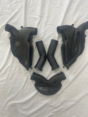 Left Right Ram Ducts & Manifold-2003 Yamaha Thundercat YZF600R