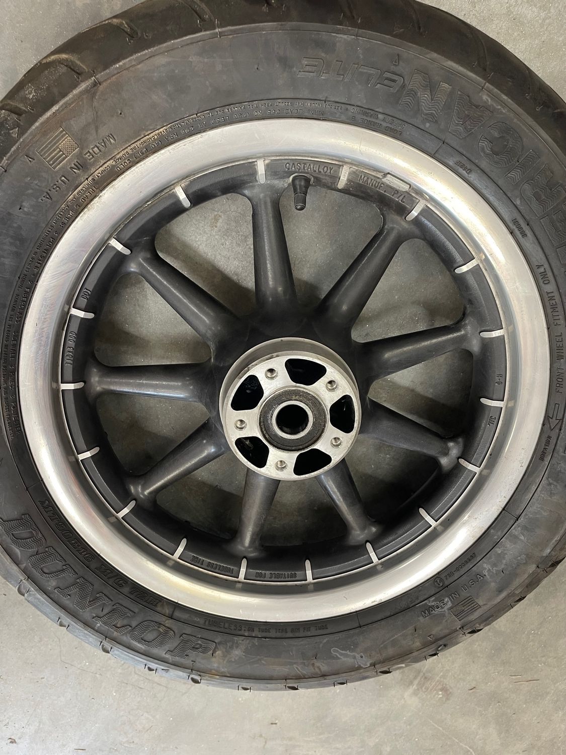 Front Rim 130/90 B16-2008 Harley-Davidson FLHP Road King Police Edition