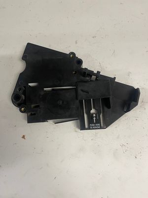Electrical Panel Plate Mount 70348-02-2005 Harley-Davidson Road King Custom FLHRSI-Parting Out