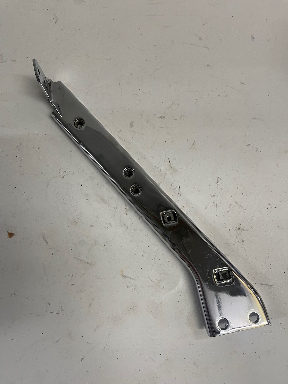 Left Saddlebag Support Rail-2005 Harley-Davidson Road King Custom FLHRSI-Parting Out