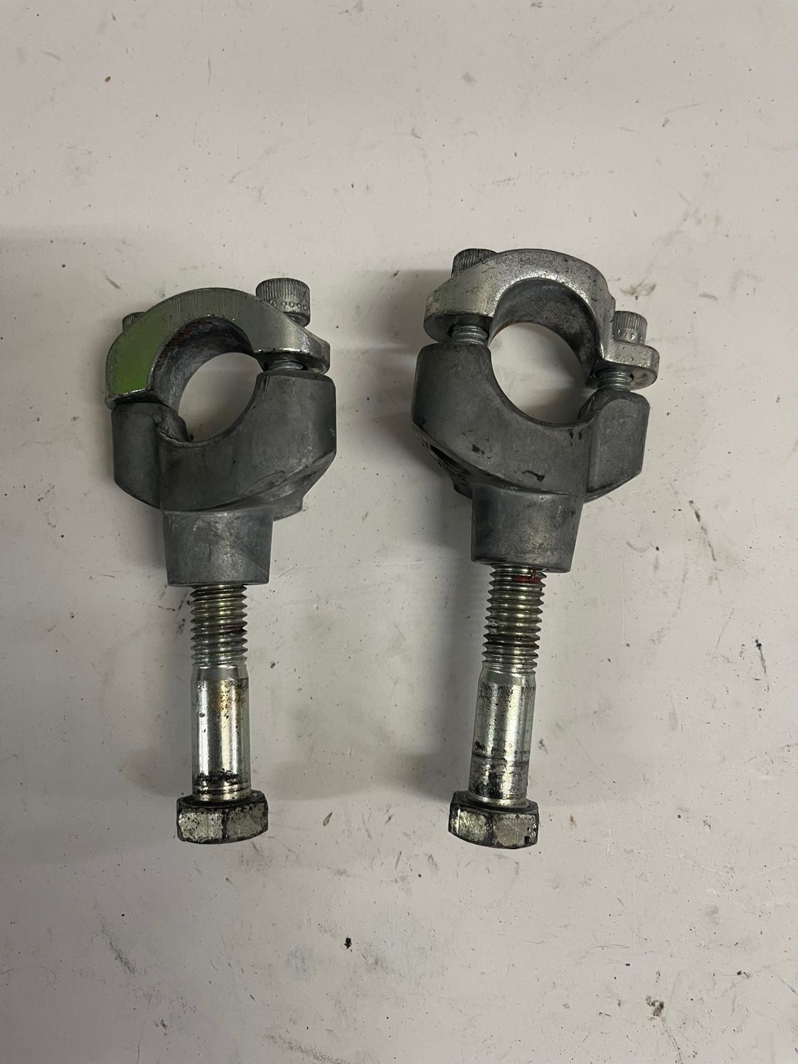 Handlebar Risers-2005 Harley-Davidson Road King Custom FLHRSI-Parting Out