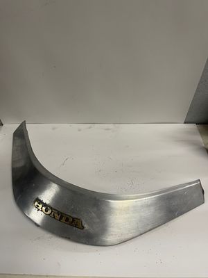 Windshield Trim 64110-MN5-000-1988 Honda Goldwing GL1500