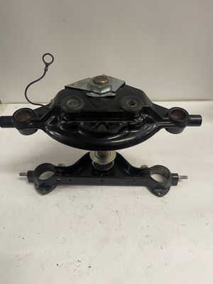 Triple Tree-2005 Harley-Davidson Road King Custom FLHRSI-Parting Out Triple Tree-2005 Harley-Davidson Road King Custom FLHRSI-Parting Out