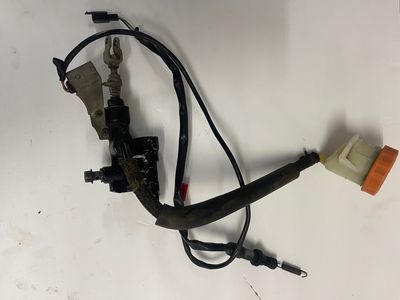 Rear Brake Master Cylinder 43500-MN5-006-1988 Honda Gold Wing GL1500