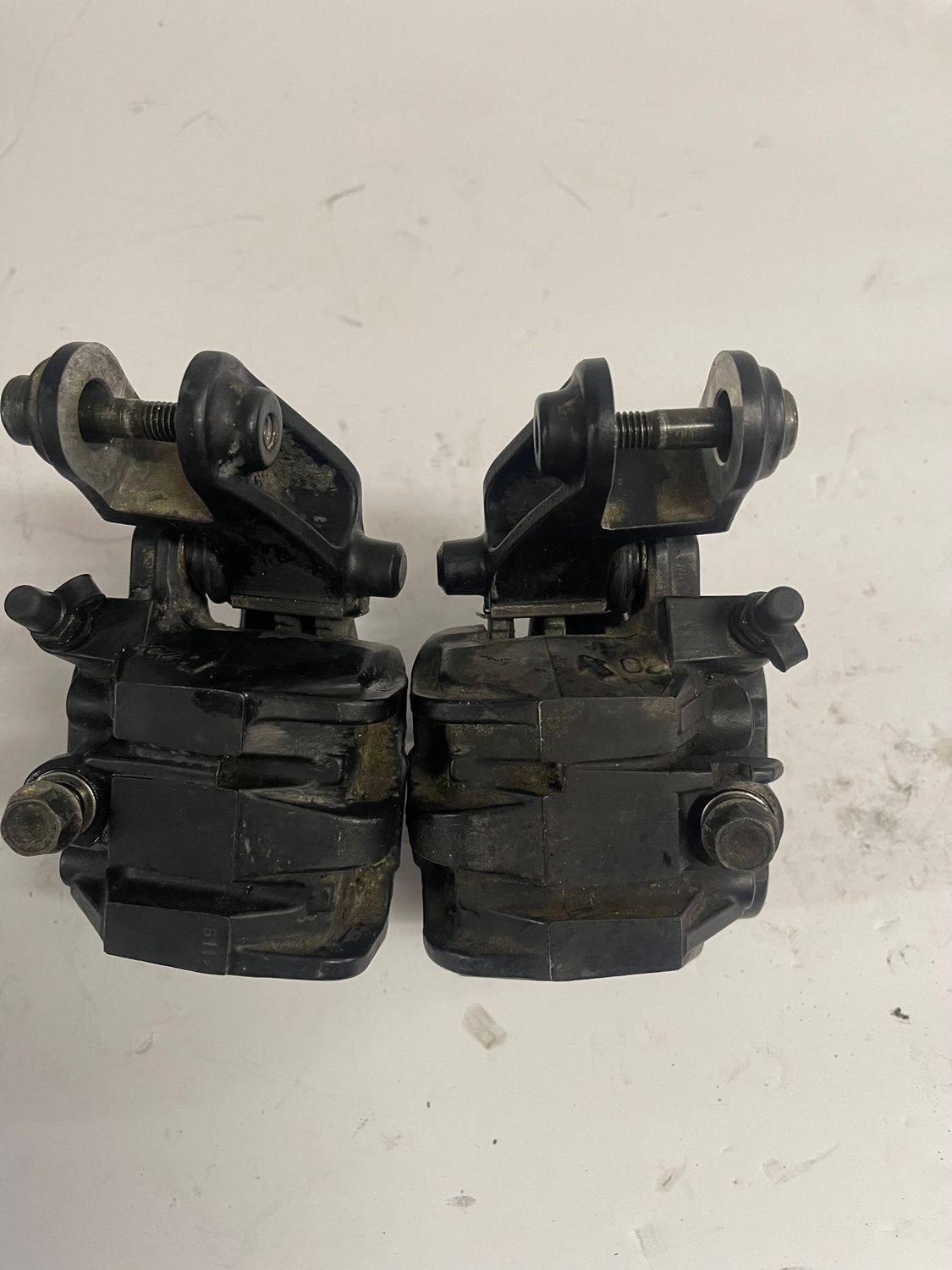 Front Brake Calipers-1988 Honda Gold Wing GL1500