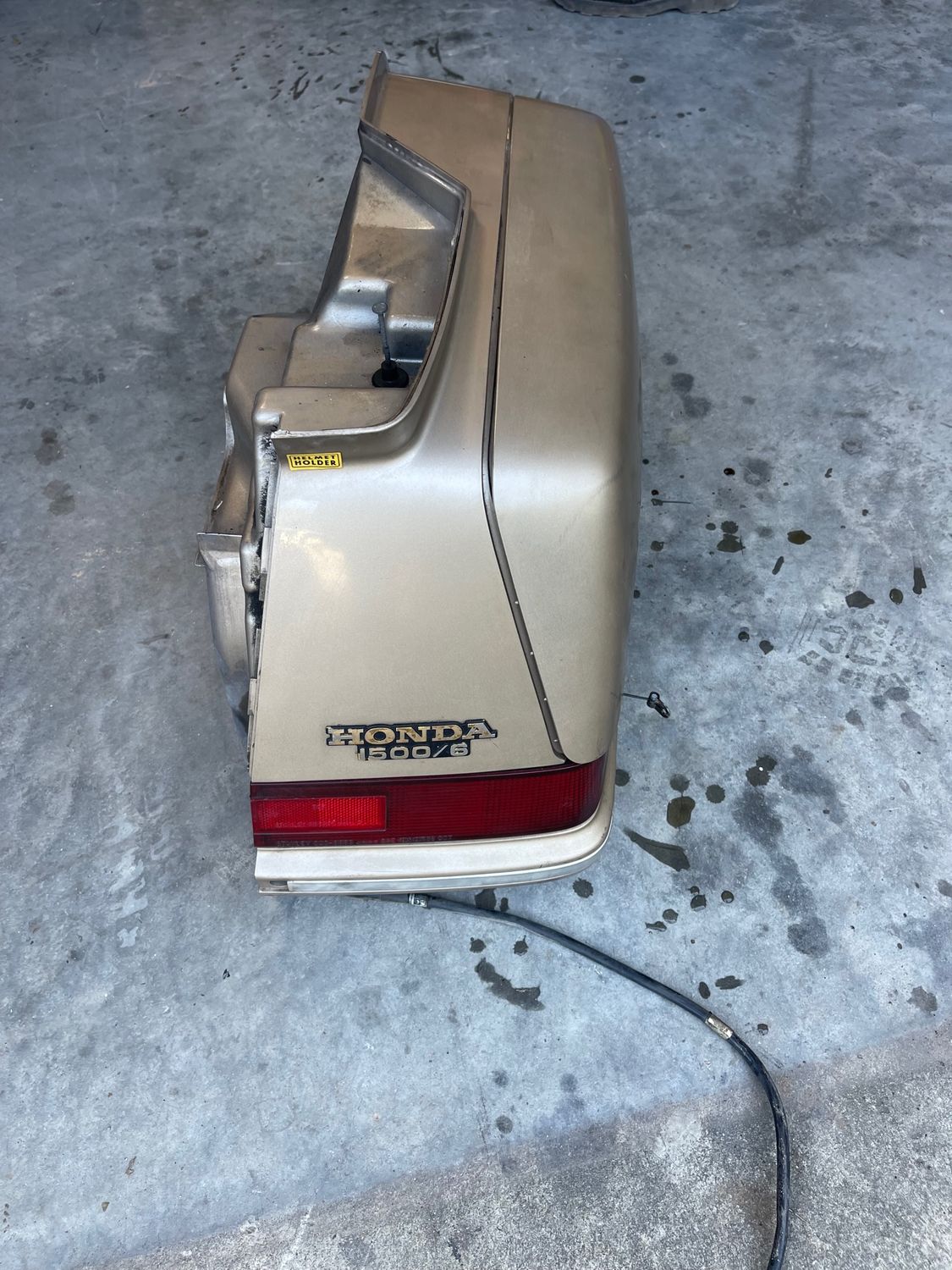 Saddlebags Left & Right -1988 Honda Gold Wing GL1500
