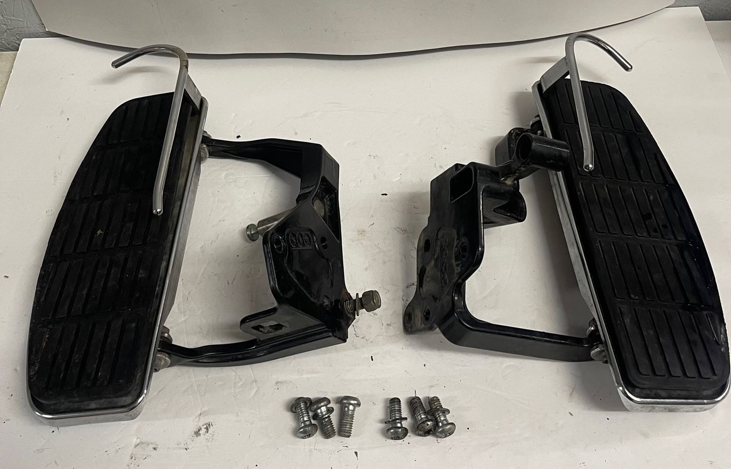 Driver Floorboards w/ Brackets-2002 Harley-Davidson Heritage Softail FLSTCI