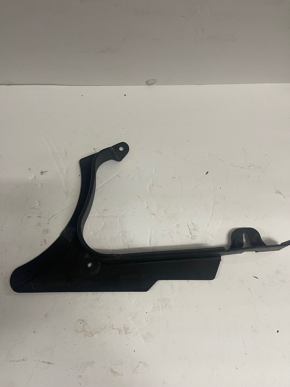 Lower Chain Guard Debris Deflector-2002 Harley-Davidson Heritage Softail FLSTCI