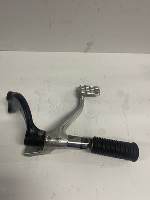 Rear Brake Pedal/Foot Peg/Mounting Bracket--2006 Harley Davidson Sportster XL1200C