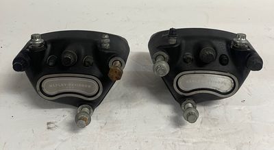 Front Brake Calipers Left & Right 44023-00C,44046-00C-2001 Harley-Davidson Road King Police-FLHPI