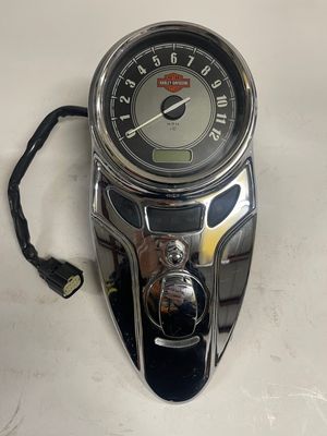 Speedometer and Dash Console 67526-11B--2016 Harley-Davidson Heritage Softail Classic FLSTC 24K Miles