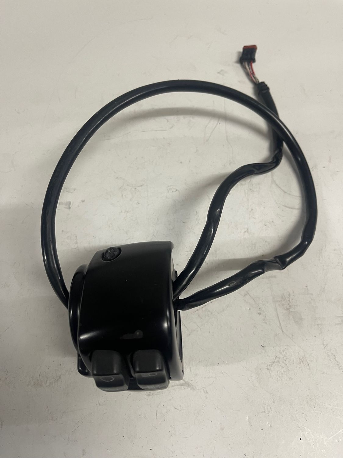 Left Handlebar Control--2016 Harley-Davidson Heritage Softail Classic FLSTC