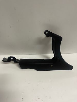 Lower Chain Guard 60362-07A--2016 Harley-Davidson Heritage Softail Classic FLSTC