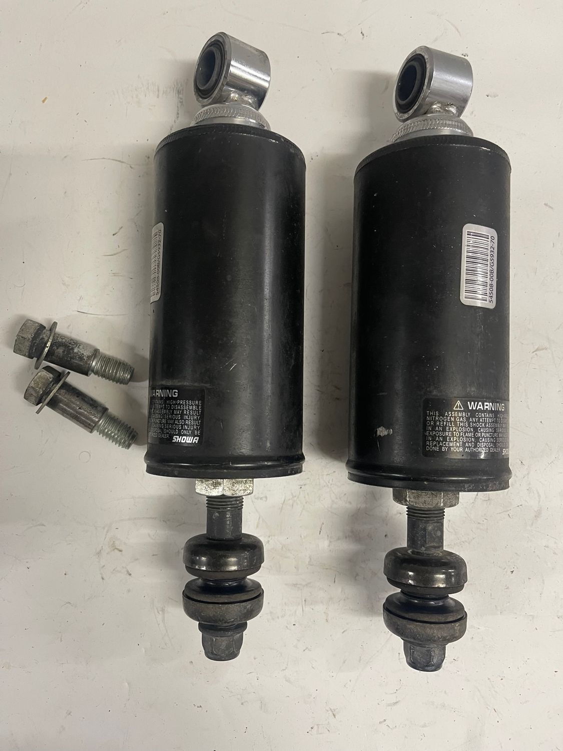 Rear Shock Absorbers--2016 Harley-Davidson Heritage Softail Classic FLSTC