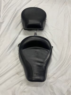 Driver & Passenger Mustang Seat -Pulled from a 2005 Harley-Davidson FXDWG Dyna Wide Glide
