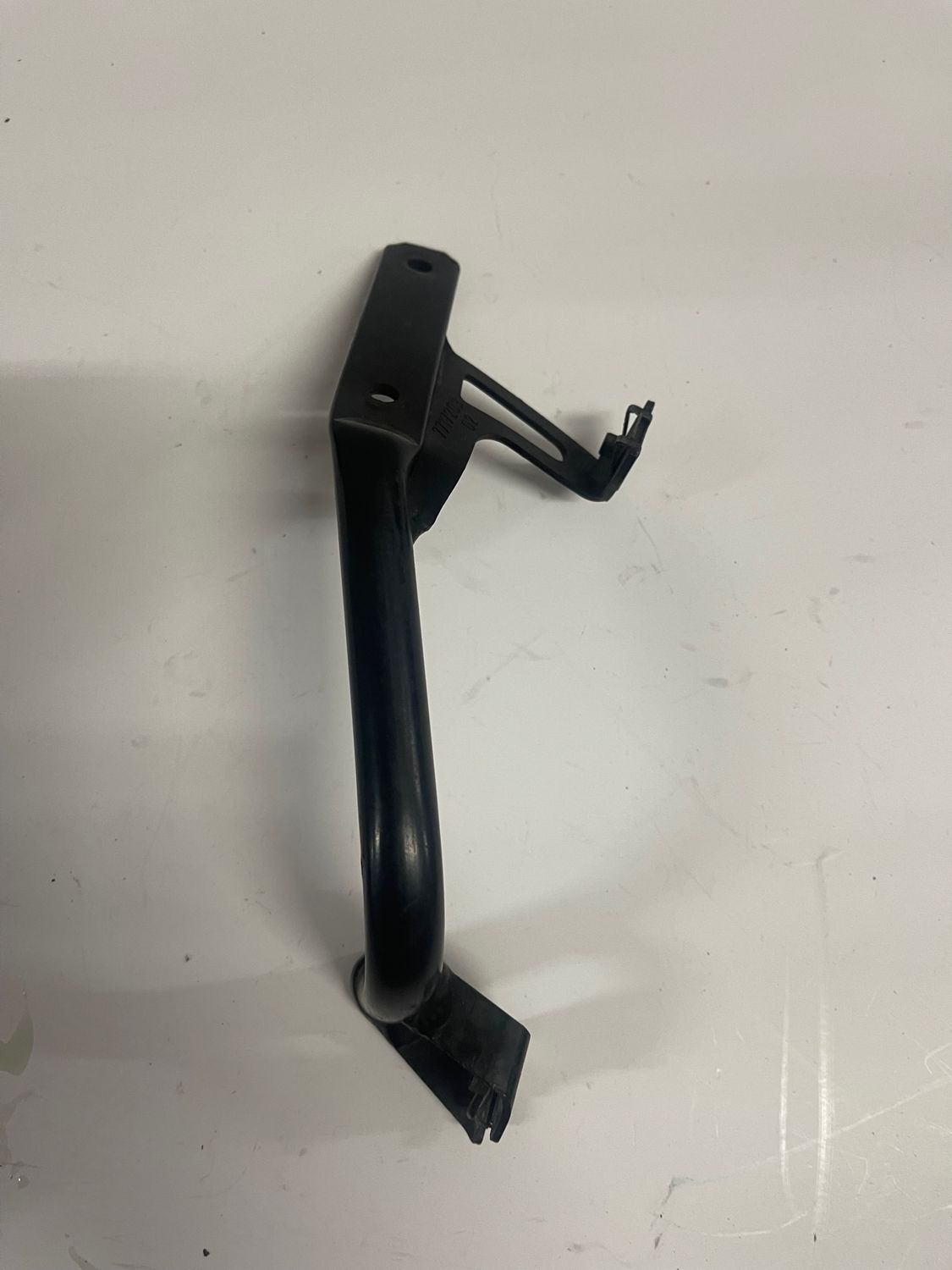 Left Engine Spoiler Fairing Mount  46637717209--2011 BMW R1200 RT