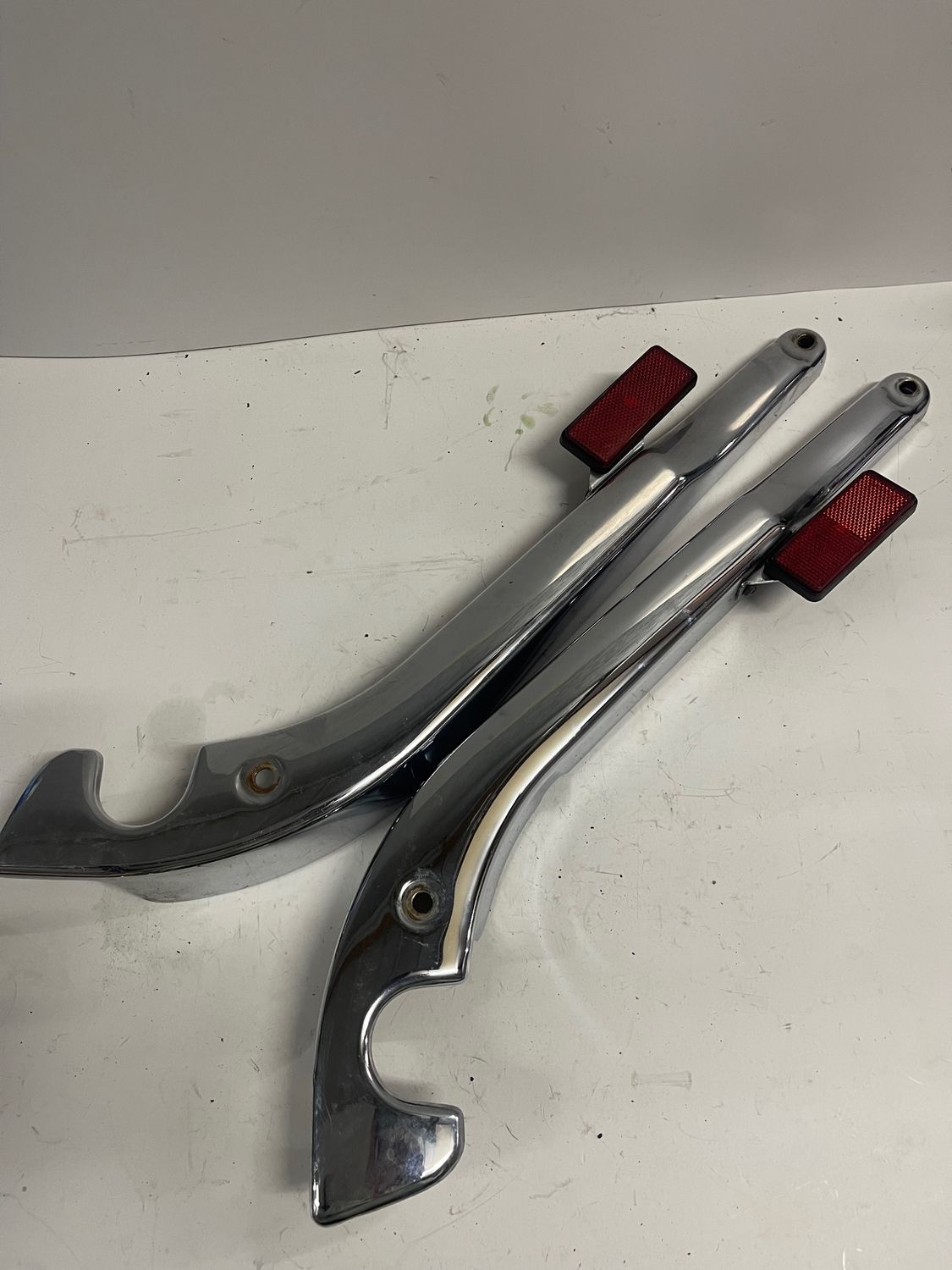 Rear Fender Struts Left & Right 47120/47220--2000 Suzuki VZ800 Marauder Rear Fender Struts Left & Right 47120/47220--2000 Suzuki VZ800 Marauder