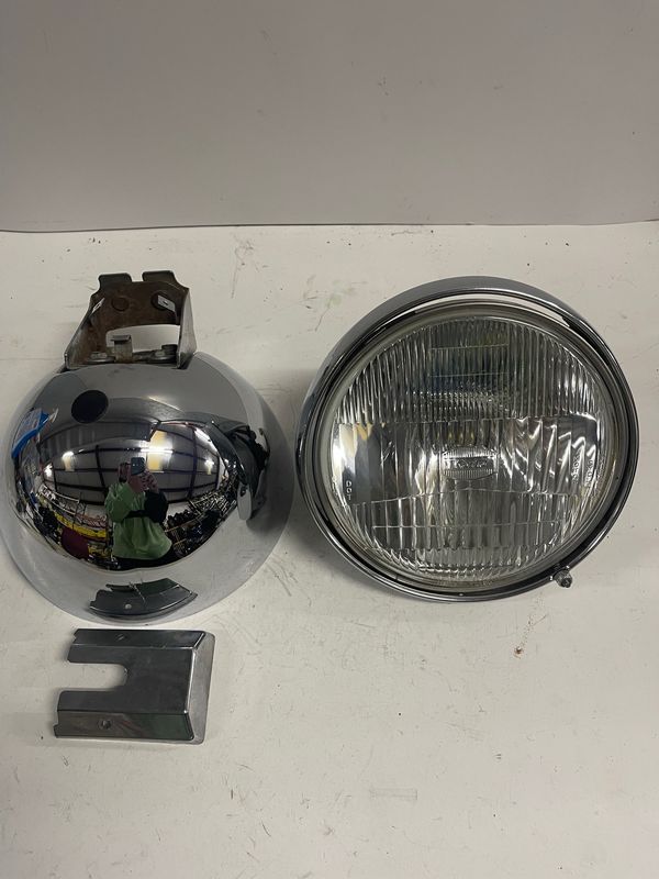 Headlight & Bucket--2000 Suzuki VZ800 Marauder