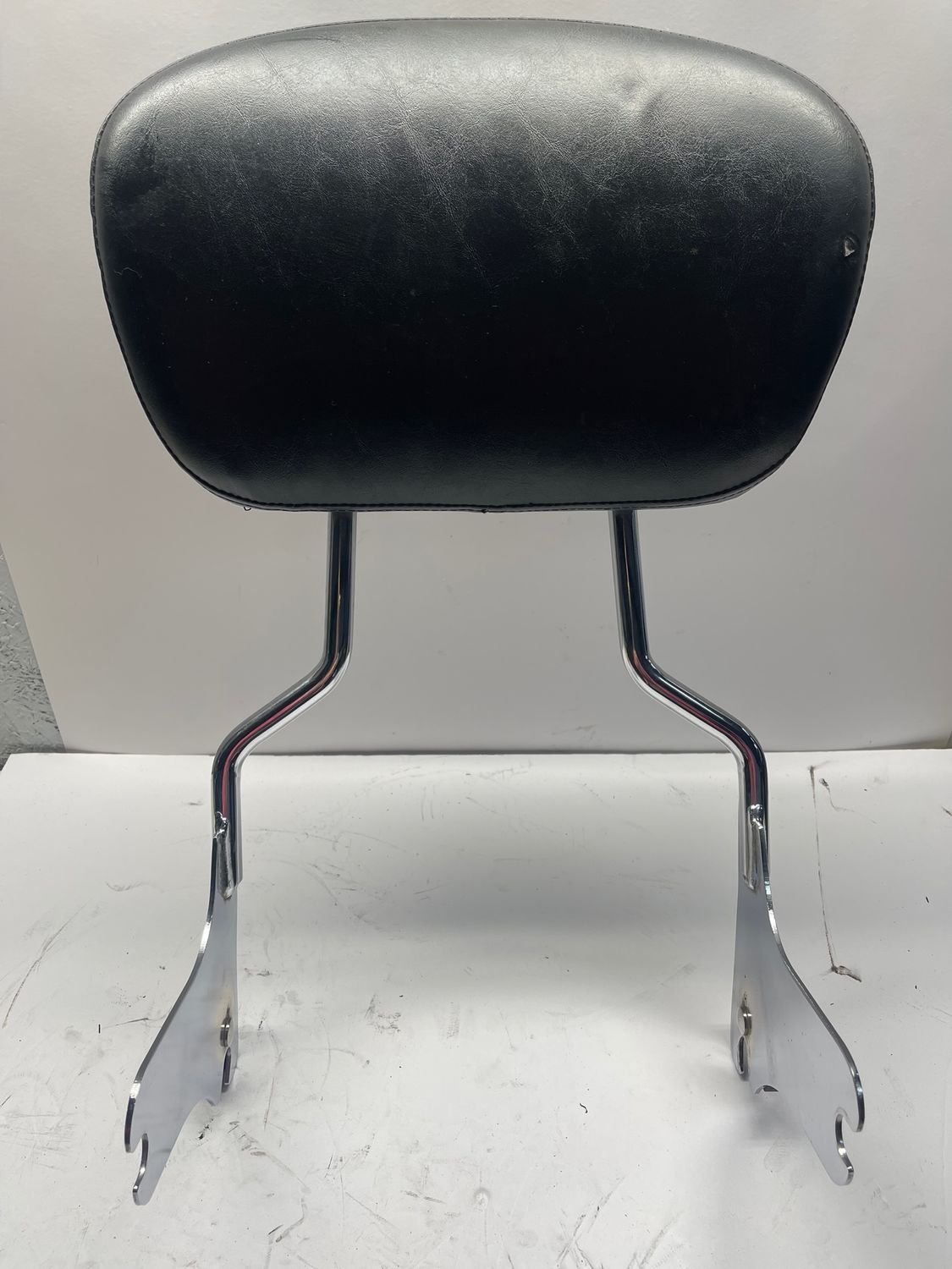 Passenger Back Rest Sissy Bar--2008 Harley FLHX Street Glide