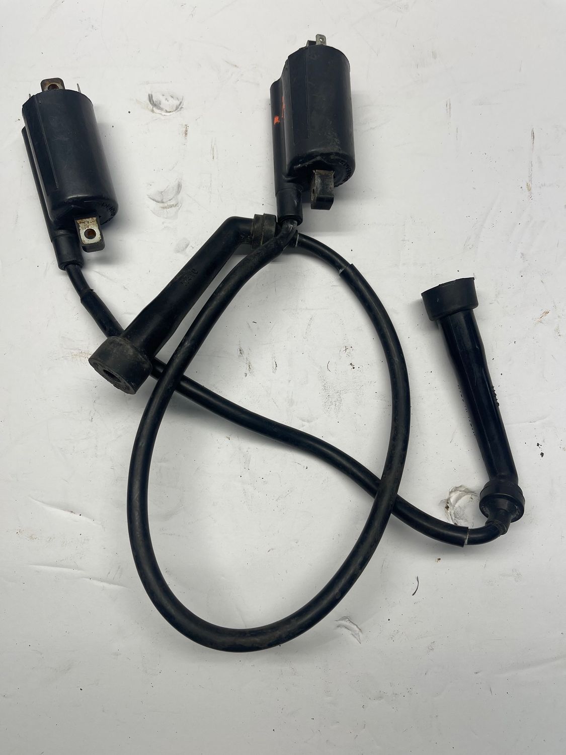 Ignition Coils 33420-38A11/33410-38A11--2005 Suzuki Intruder VS800