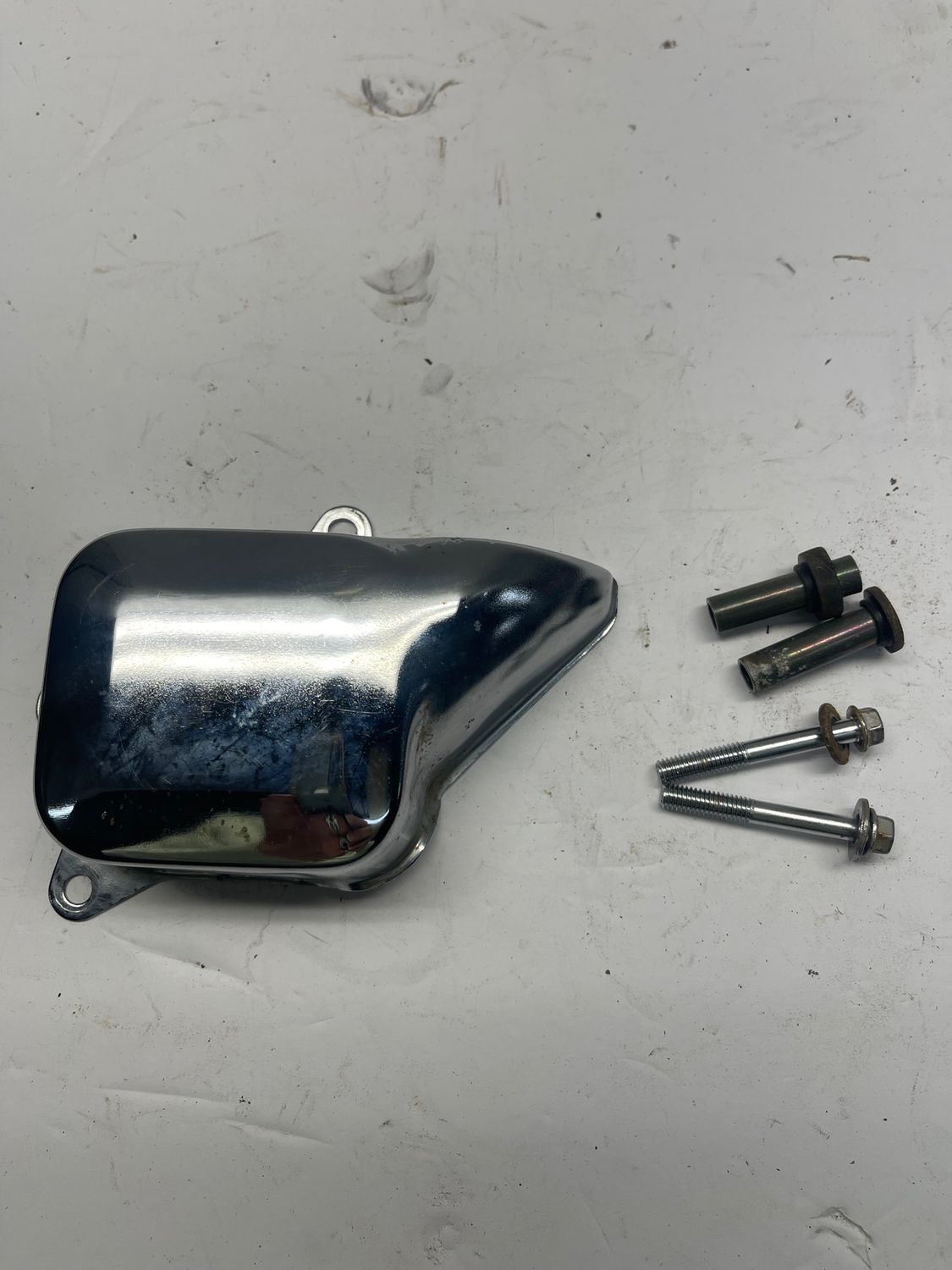 Water Pump Cover 17441-38A02--2005 Suzuki Intruder VS800