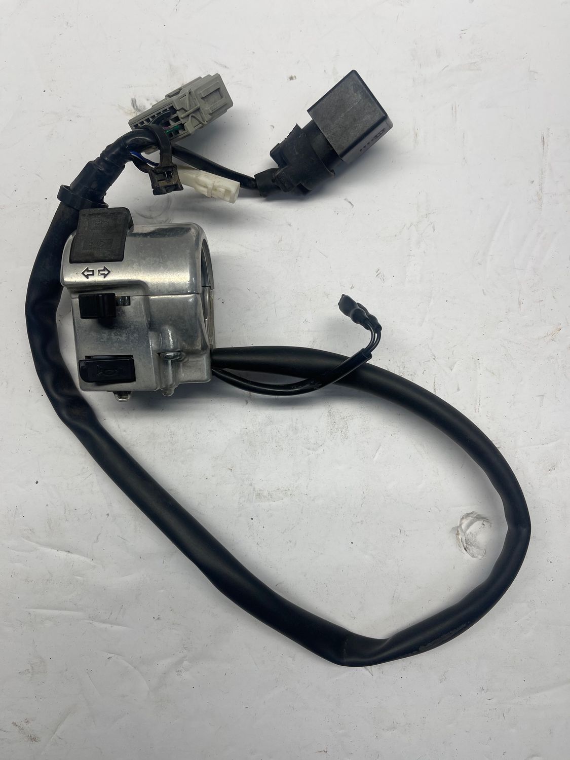 Left Handlebar Control 35200-MEG-670--2006 Honda Shadow VT750